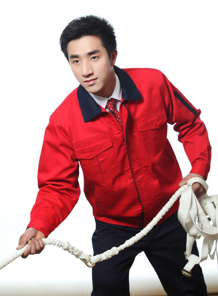 探訪高溫下的作業(yè)人員，‘棉質(zhì)長(zhǎng)衣長(zhǎng)褲是最薄的工作服|企業(yè)制服|車間工作服|工作服定做|工作服批發(fā)|工作服廠家